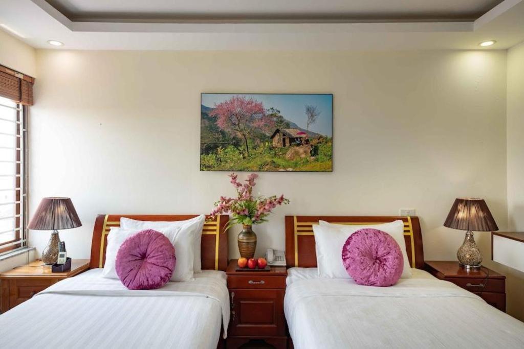 Viet Village Hotel Hanoi Exterior photo